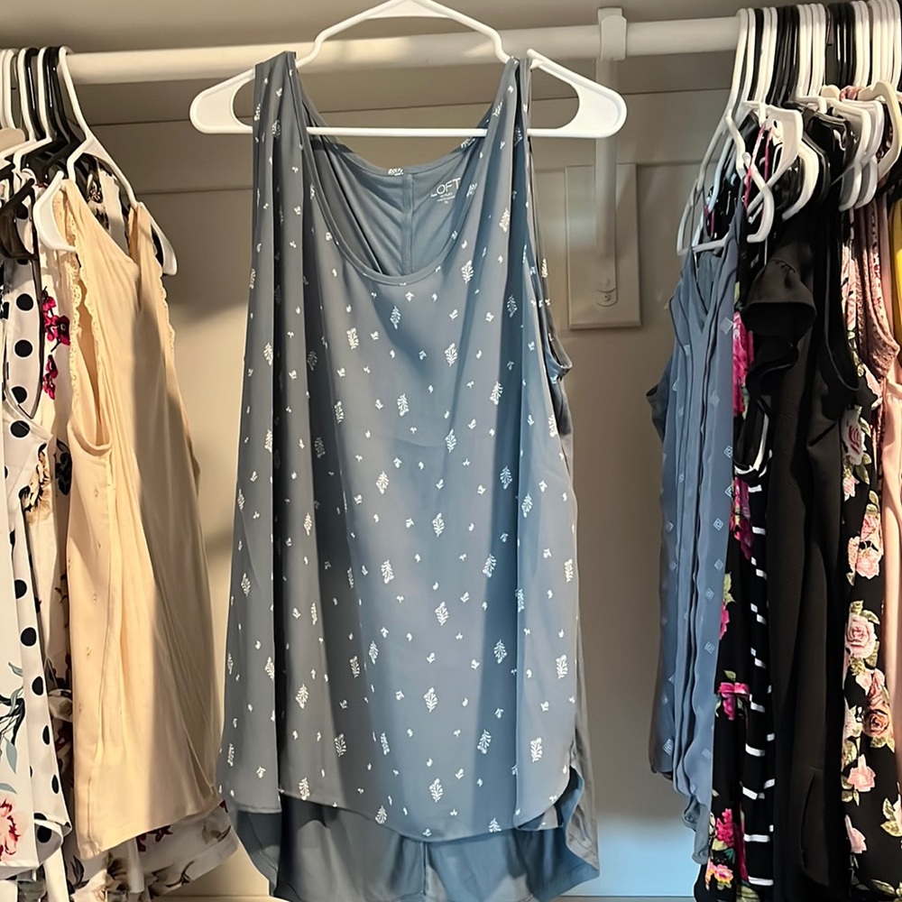 Loft tank top